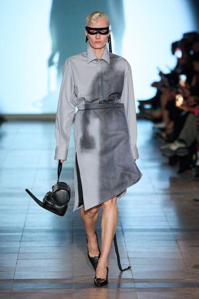 Julie Kegels 26FW036